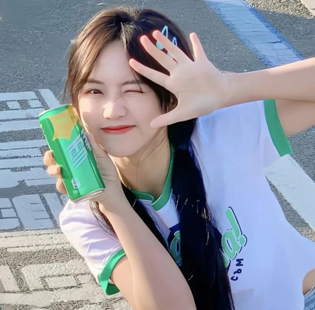 想吃掉我的非人少女